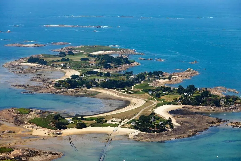 Guimaec Ker Tornaod Maison Familiale Avec Acces Direct A La Mer